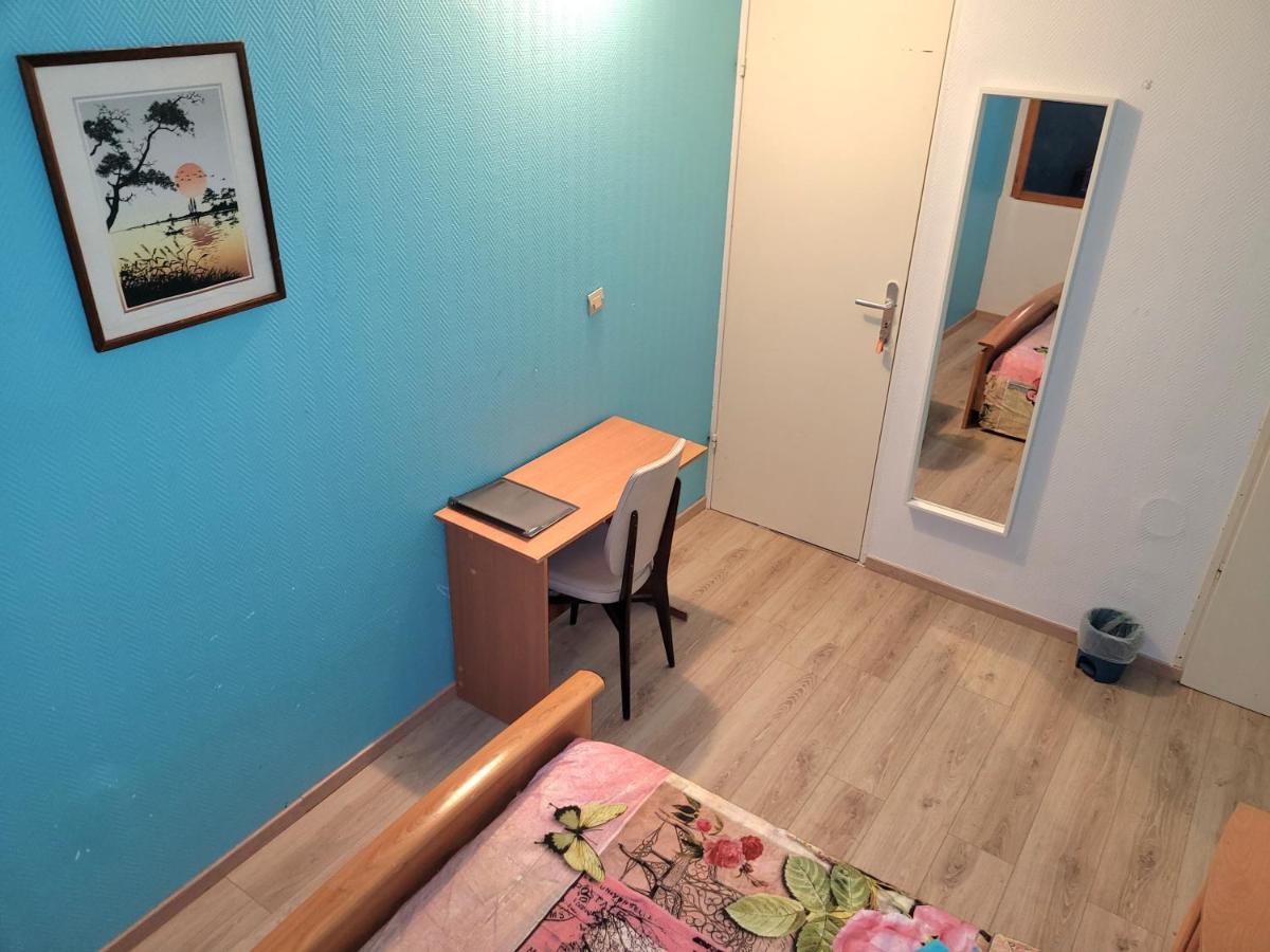 Chambre privée, proche Aéroport PARIS-Orly Athis-Mons Extérieur photo